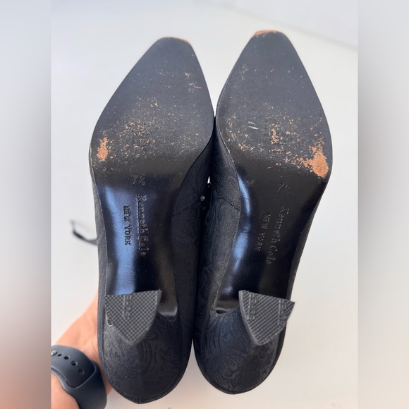 Vintage 90s Kenneth Cole black damask pompadour brocade jacquard lace up bootie - Picture 8 of 11